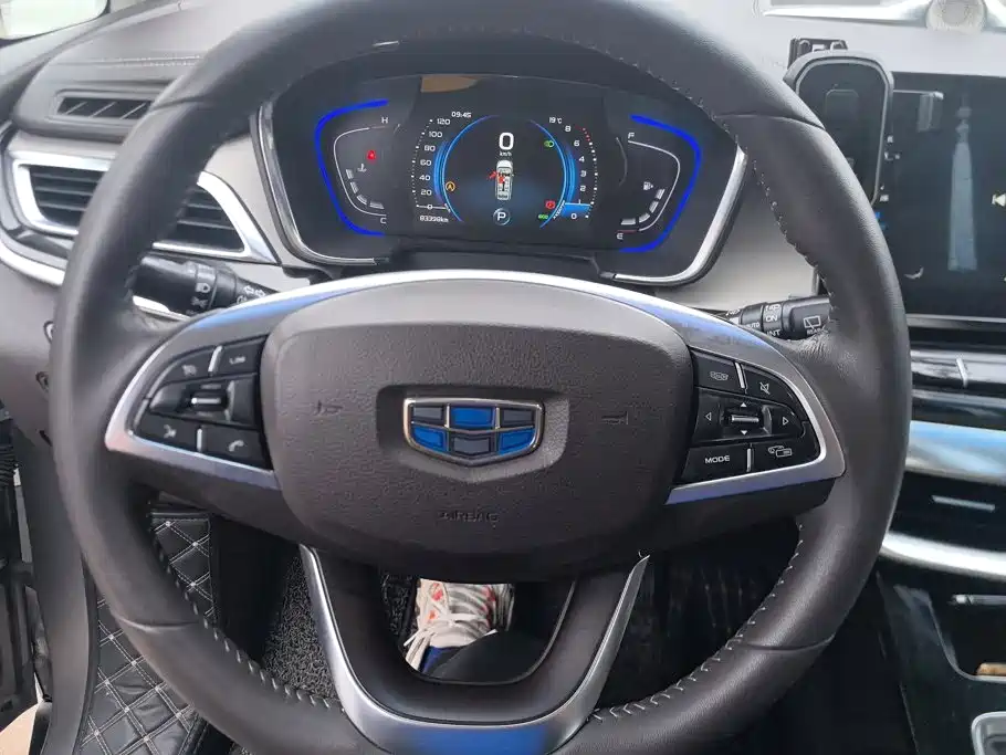 Geely Jia Ji — миниатюра 15