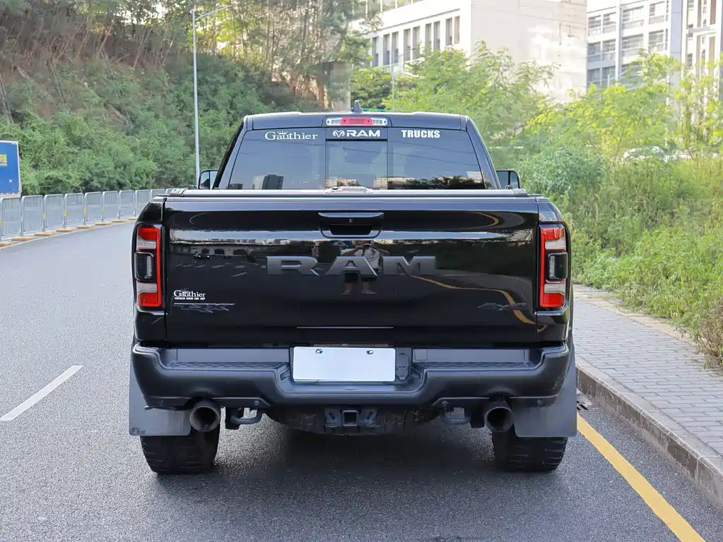 RAM Ram Trucks — миниатюра 17