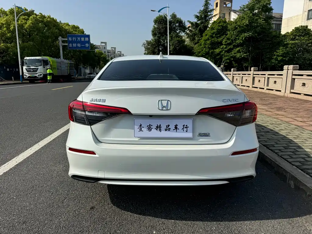 Honda Civic — миниатюра 12