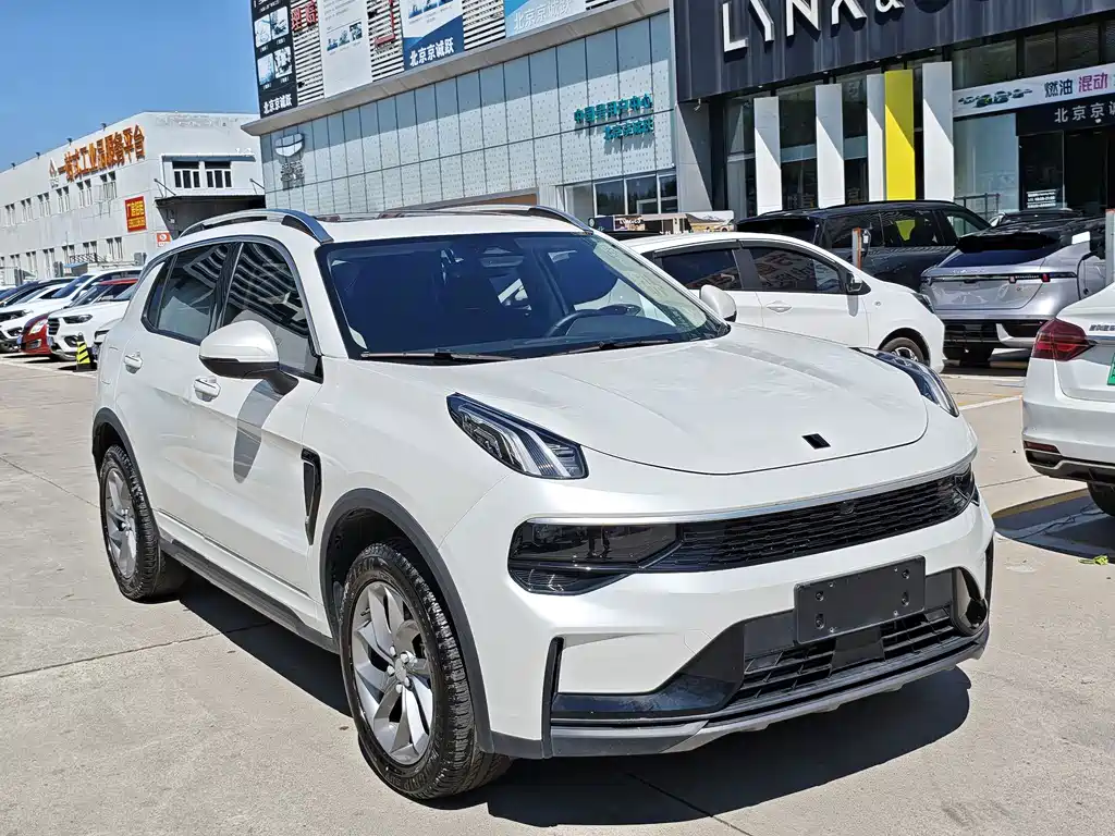 Lynk & Co 01 — миниатюра 4