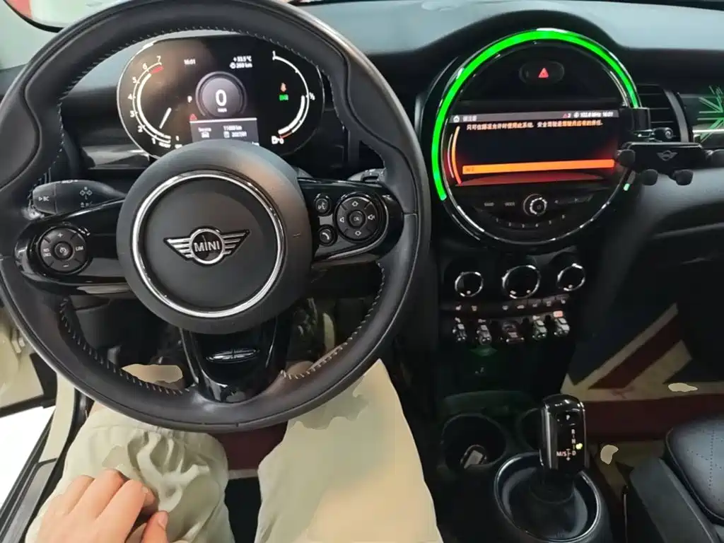 MINI Mini — миниатюра 10