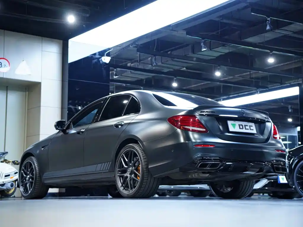 Mercedes-Benz E-Class AMG — миниатюра 6
