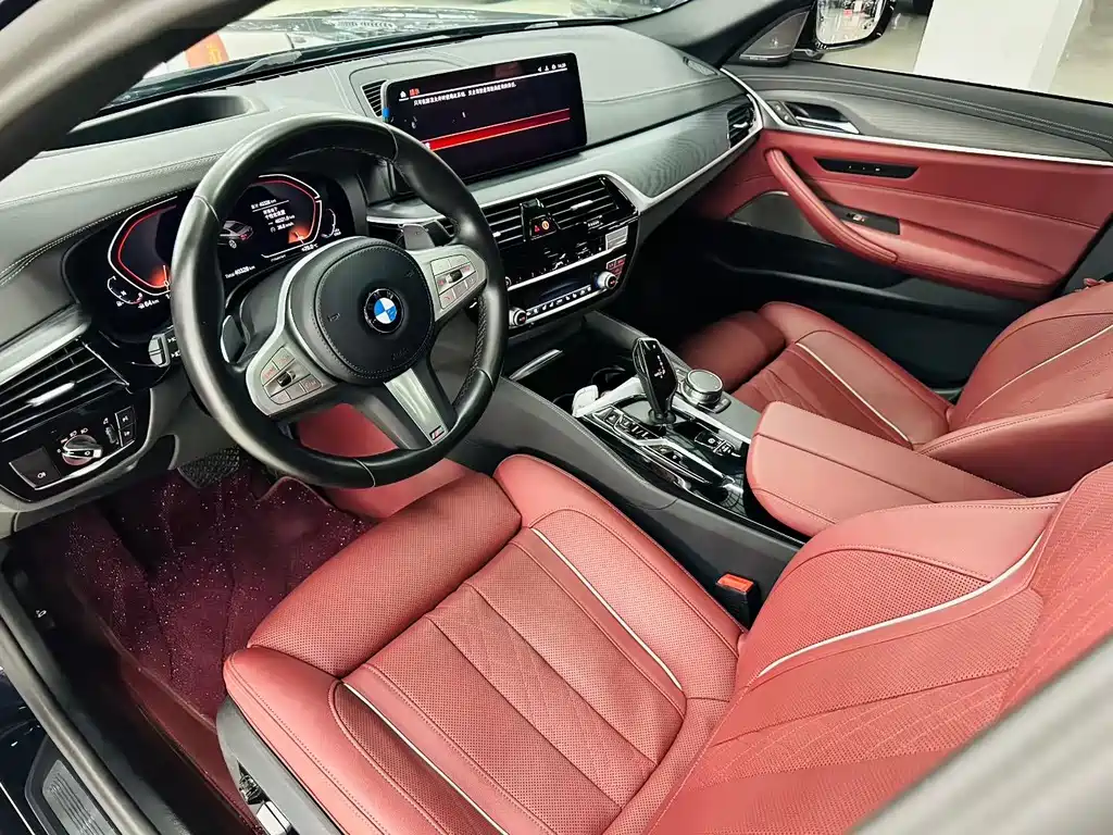 BMW 5 Series — миниатюра 3