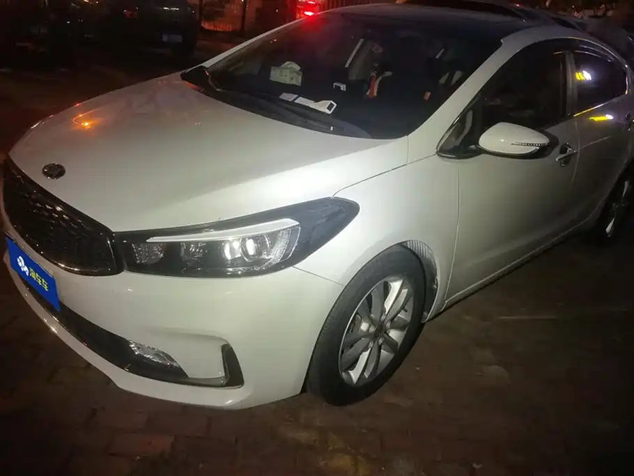 Kia K3 2016