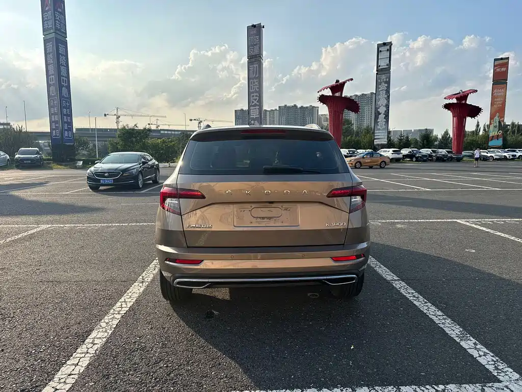 Skoda Karoq — миниатюра 7