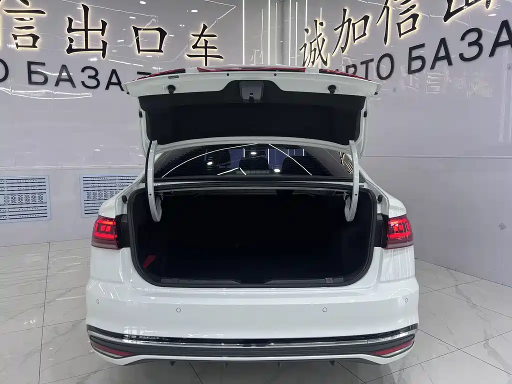 Volkswagen Bora — миниатюра 16
