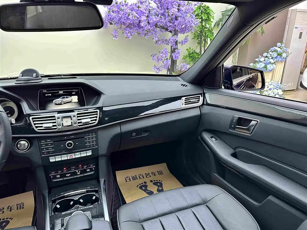 Mercedes-Benz E-Class — миниатюра 14