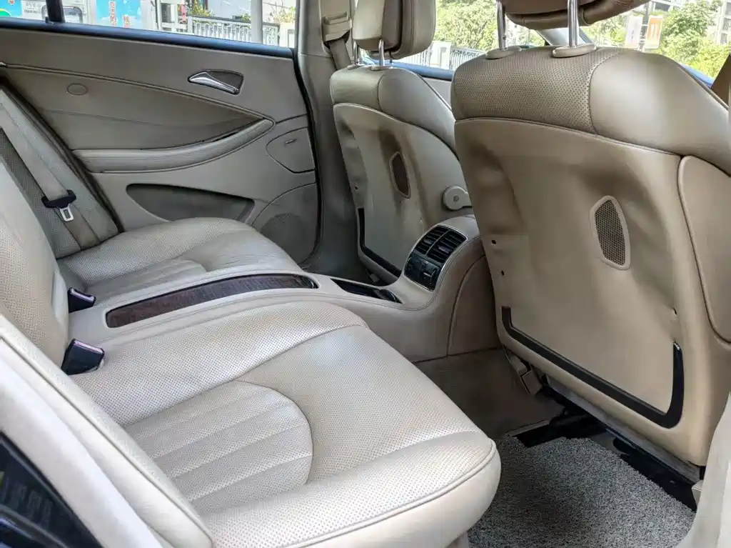 Mercedes-Benz CLS — миниатюра 6