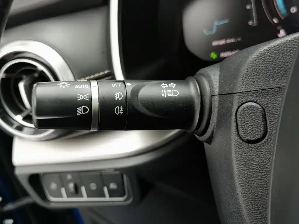 Wey Wey VV6 — миниатюра 21
