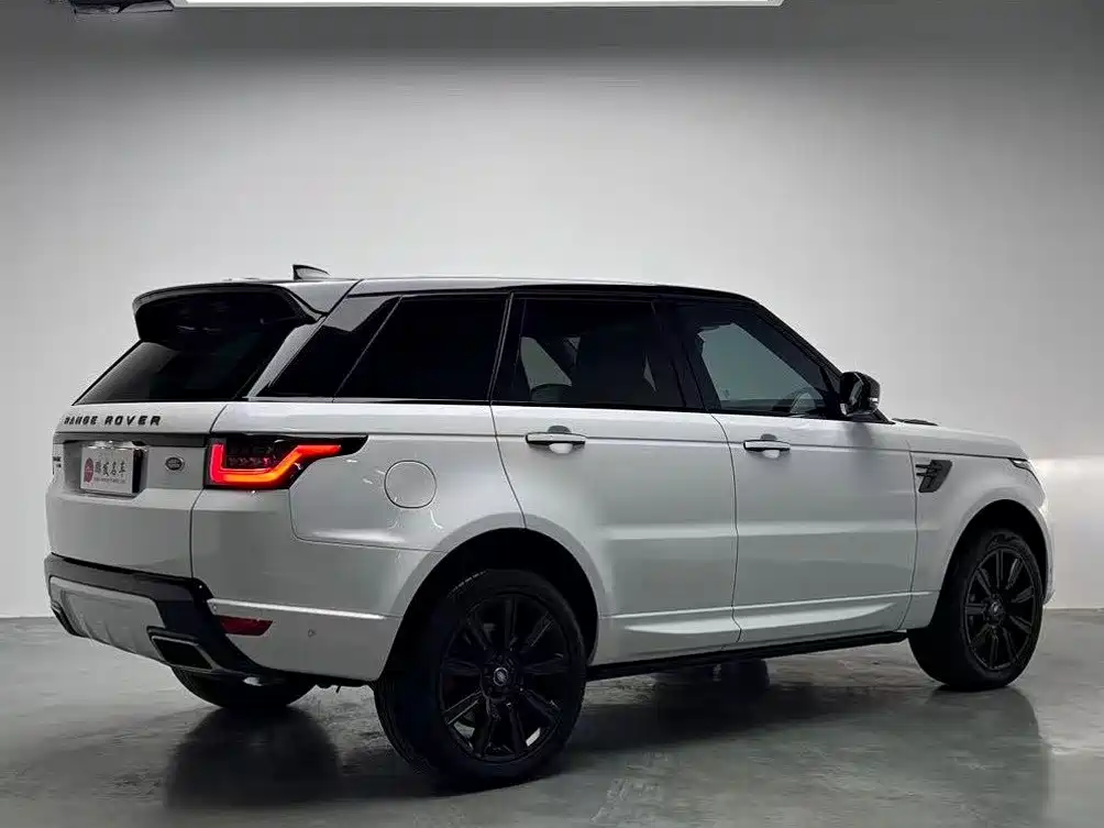 Land Rover Sport — миниатюра 18