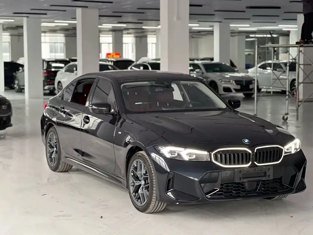 BMW 3 Series 2025