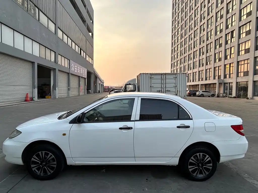 BYD F3