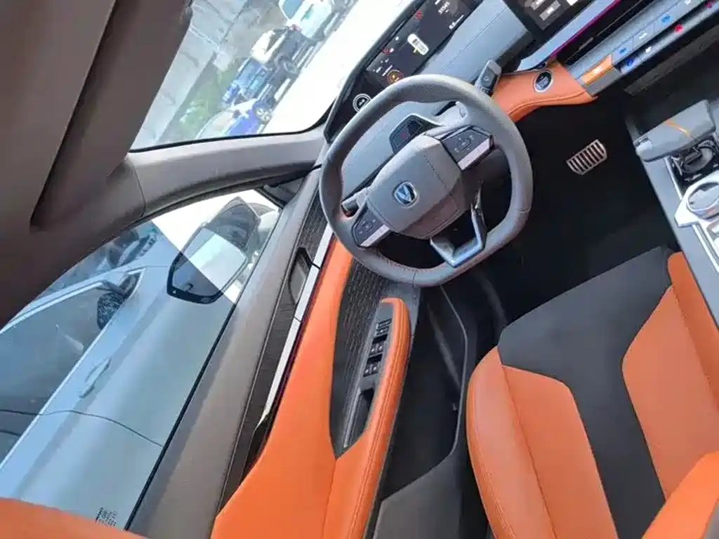 Changan UNI-V — миниатюра 11