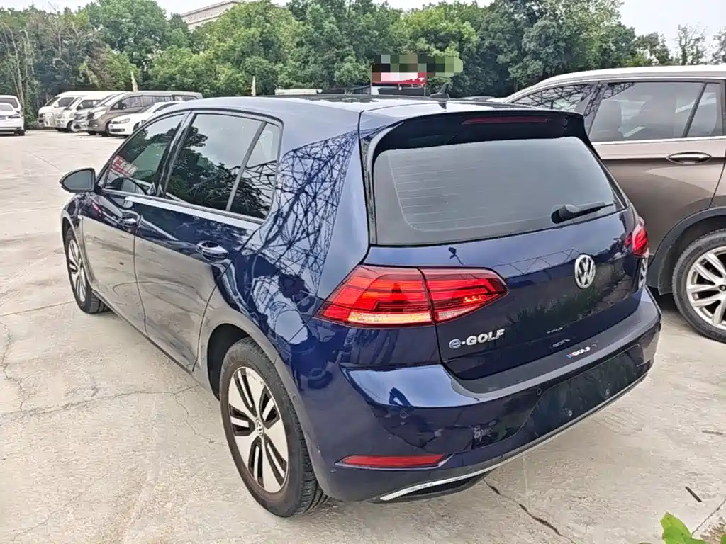 Volkswagen Golf New Energy (Import) — миниатюра 5
