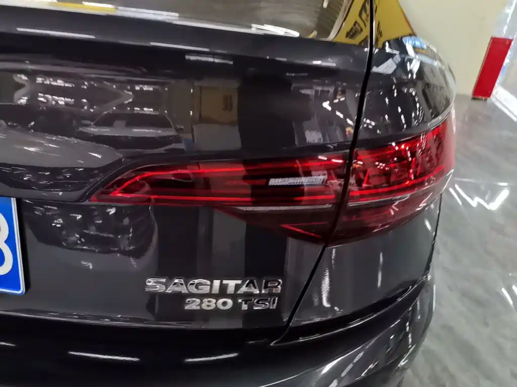 Volkswagen Sagitar — миниатюра 8