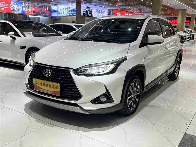 TOYOTA YARIS L ZHIXUAN
