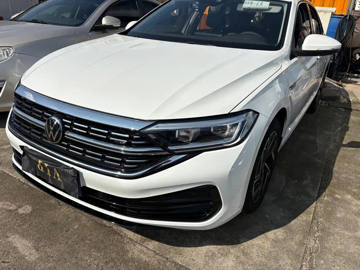 Volkswagen Sagitar