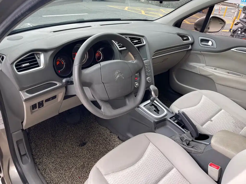 Citroen C4L — миниатюра 6