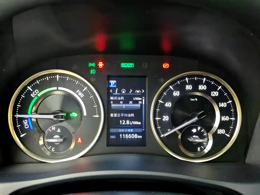 Toyota Vellfire — миниатюра 16