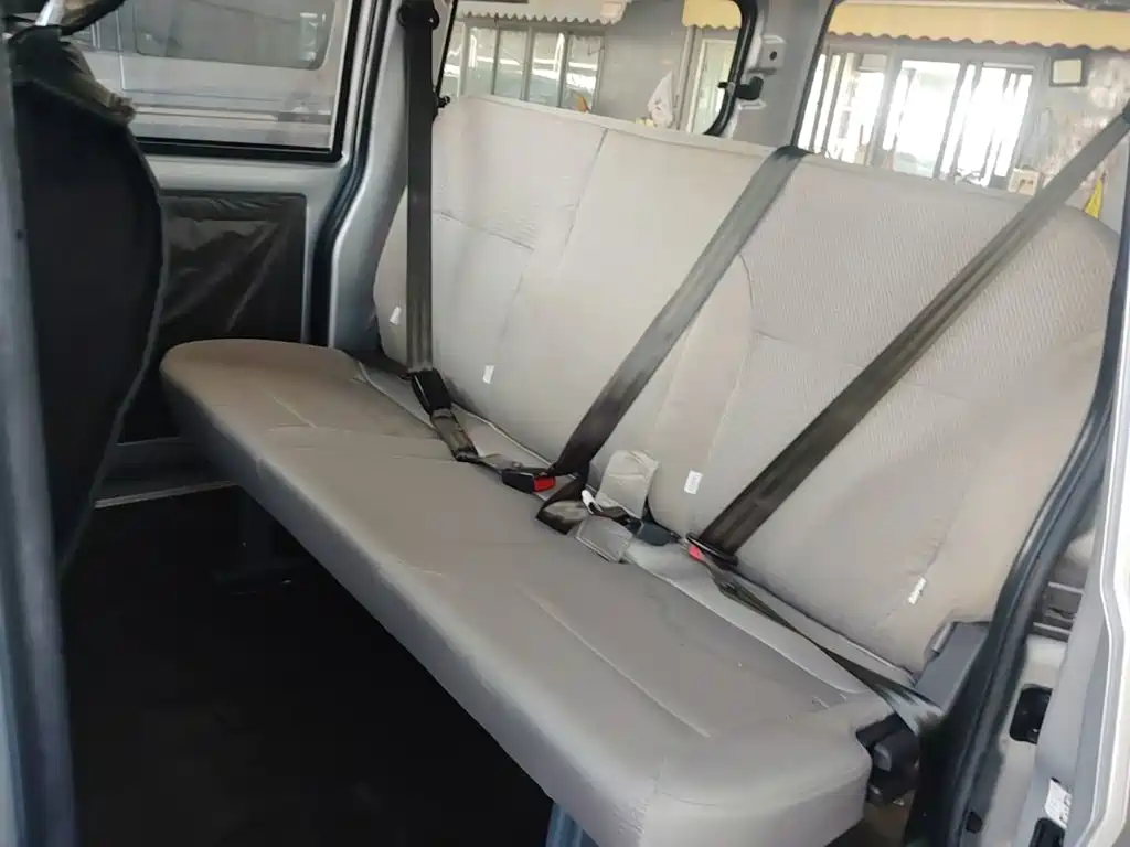 Wuling Rongguang S — миниатюра 17