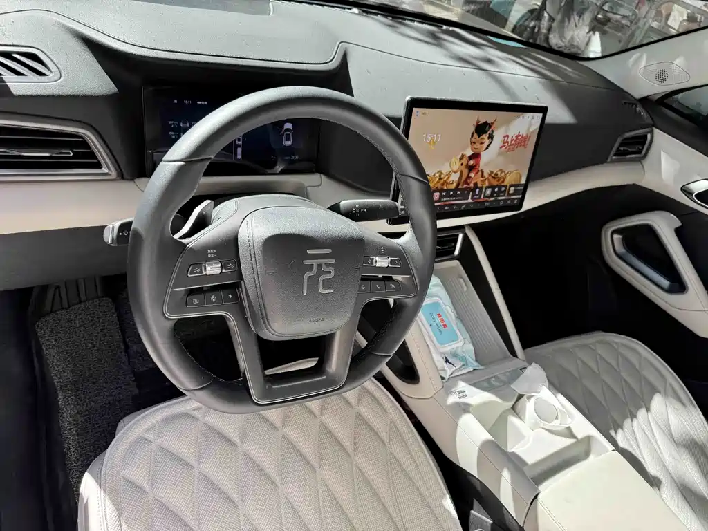 BYD Yuan UP — миниатюра 2