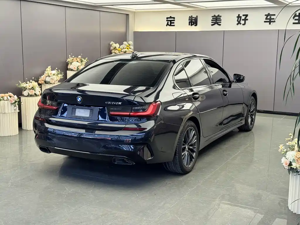 BMW 3 Series 3 2021 330Li xDrive M Sport