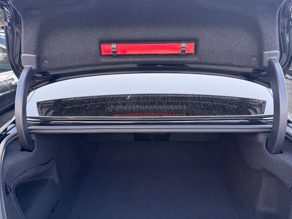 Volvo S90 — миниатюра 13