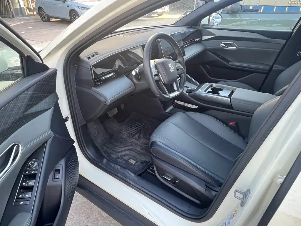 BYD Qin L — миниатюра 4