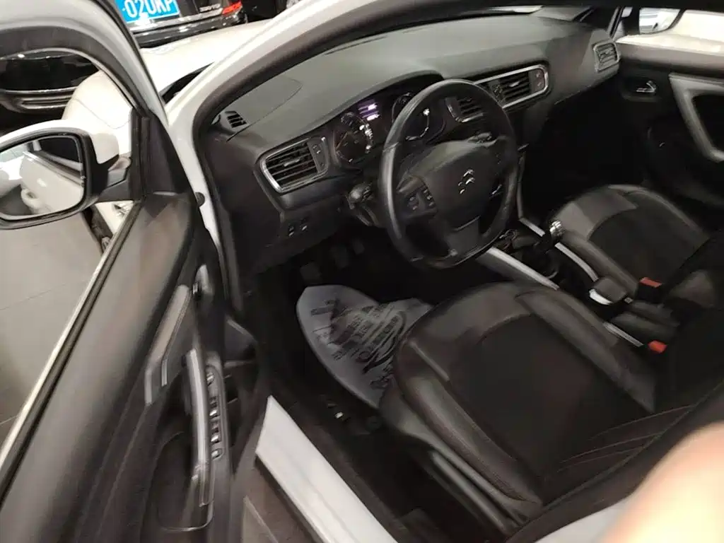 Citroen C3-XR — миниатюра 16