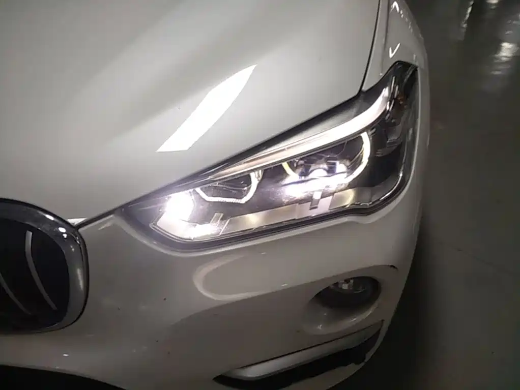 BMW X1 — миниатюра 24