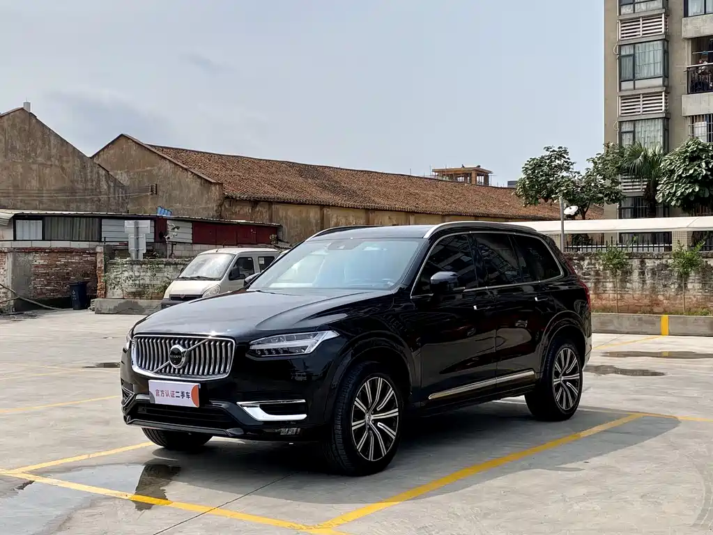 Volvo XC90 2021