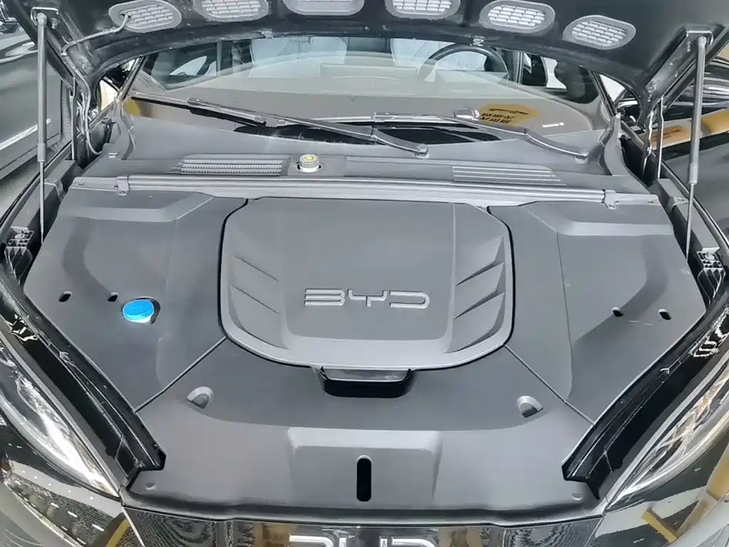BYD Seal — миниатюра 20