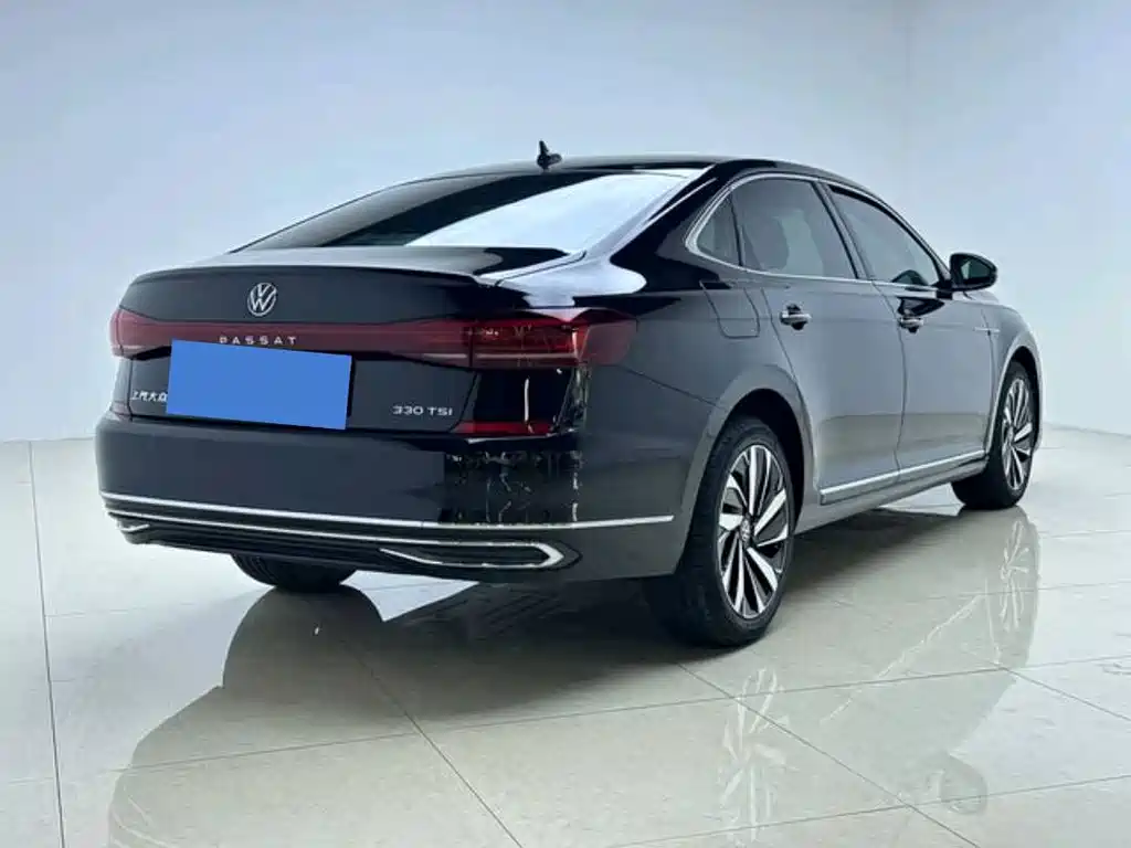 Volkswagen Passat — миниатюра 3