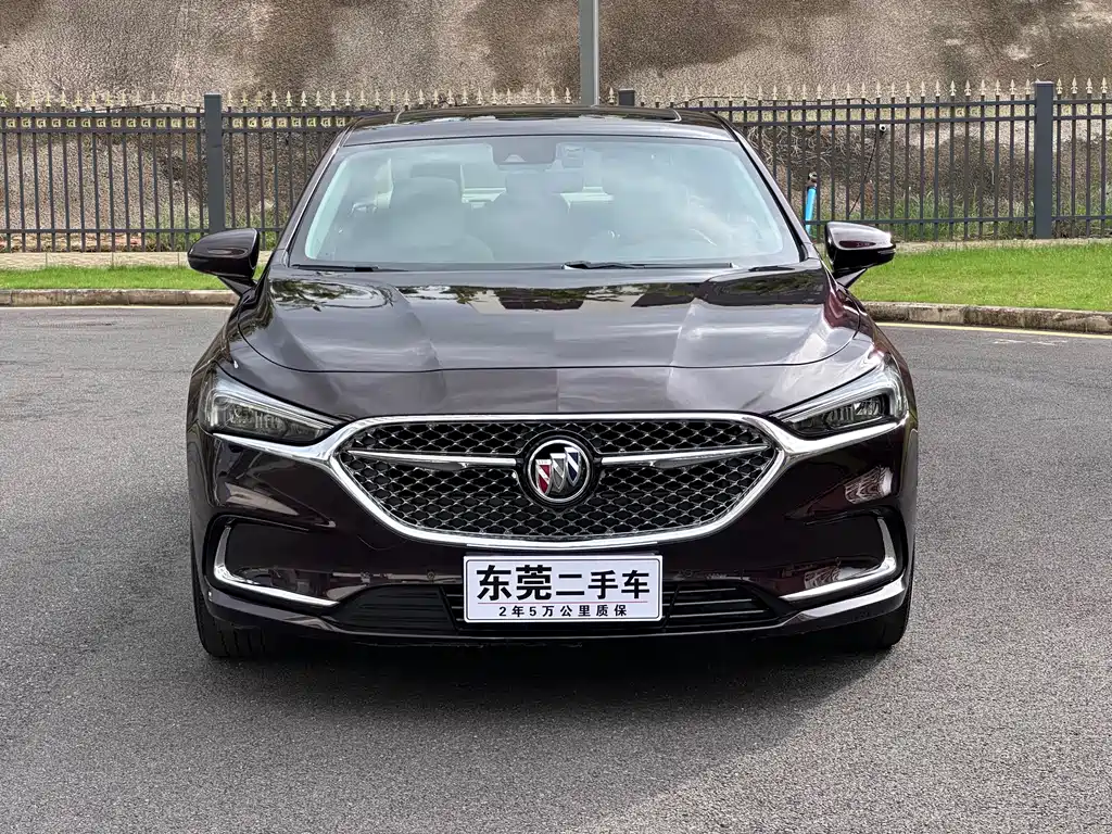 Buick LaCrosse — миниатюра 3