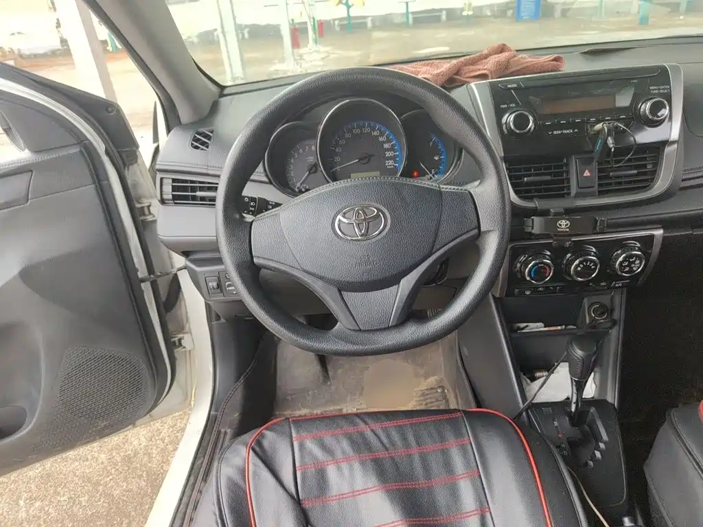 Toyota Vios — миниатюра 6