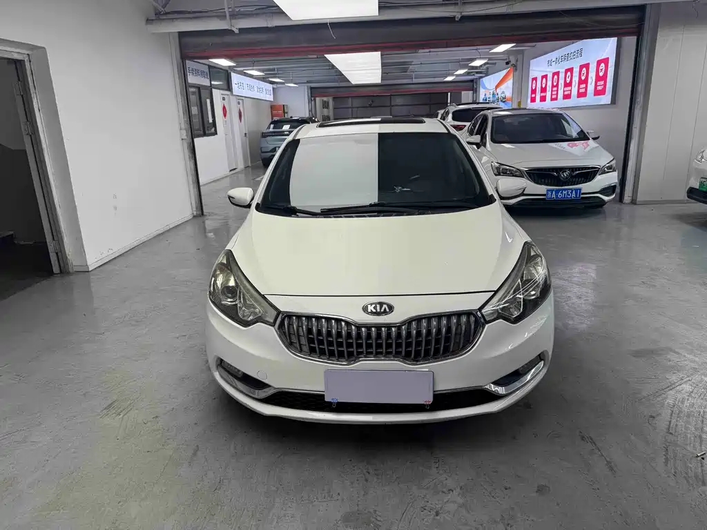Kia K3 2015 1.6L AT GLS
