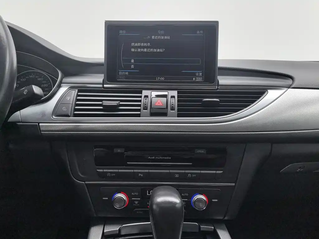 Audi A6L — миниатюра 12