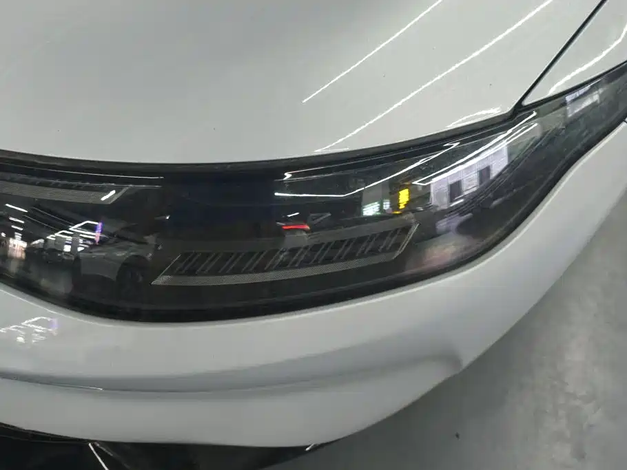 Leapmotor Leapmotor C01 — миниатюра 5