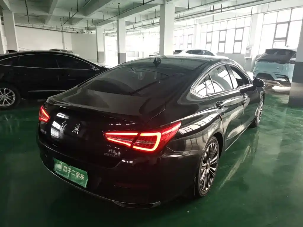 Hongqi Hongqi H5 — миниатюра 7