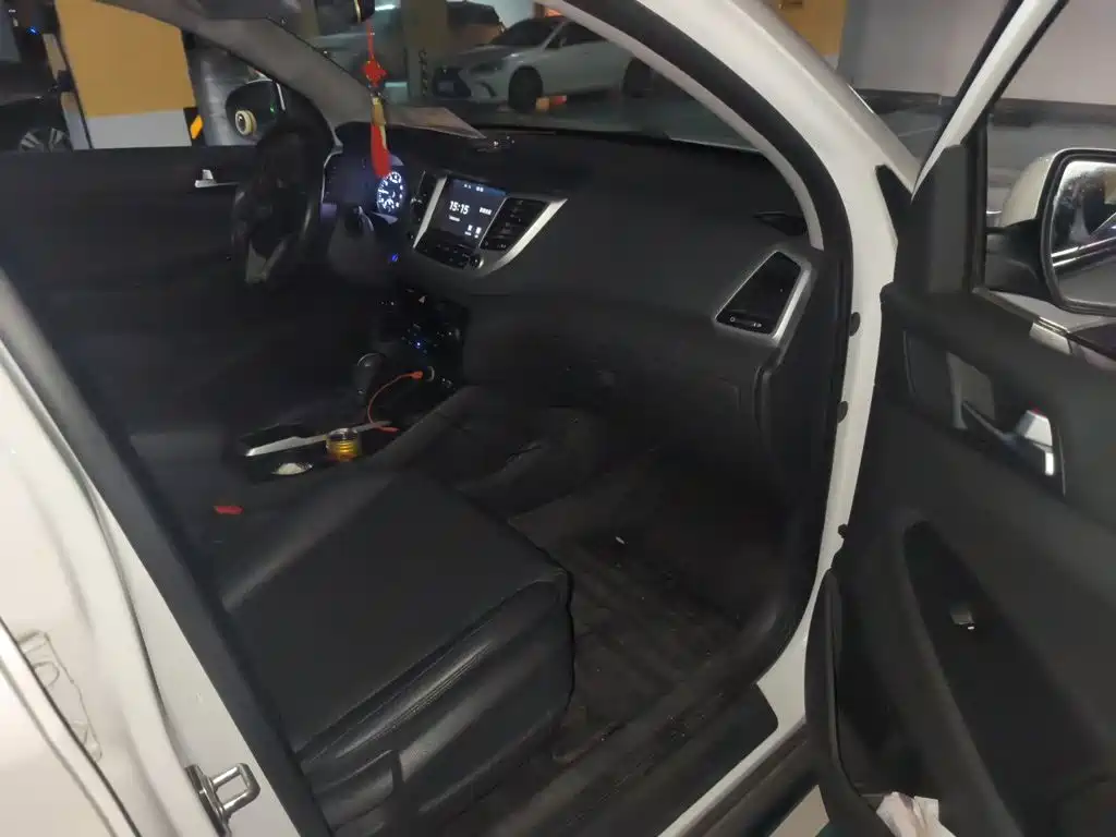 Hyundai Tucson — миниатюра 19