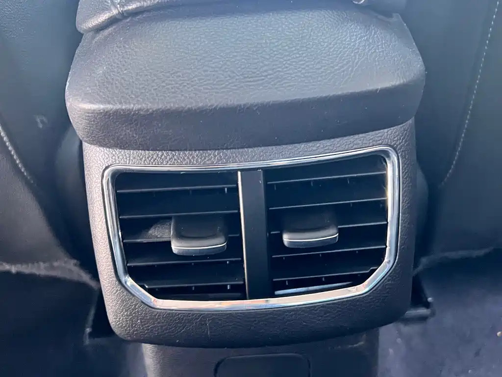 Ford Mondeo — миниатюра 19