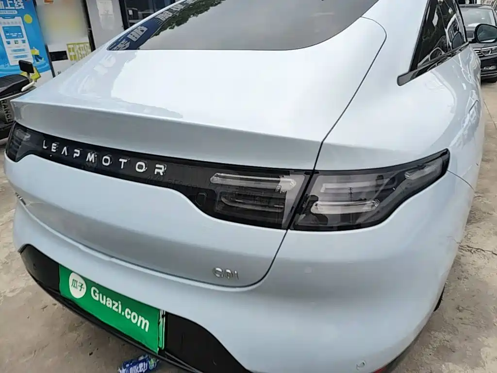 Leapmotor Leapmotor C01 — миниатюра 8