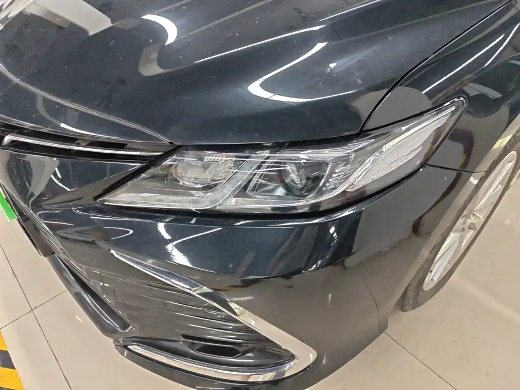 Toyota Camry — миниатюра 24