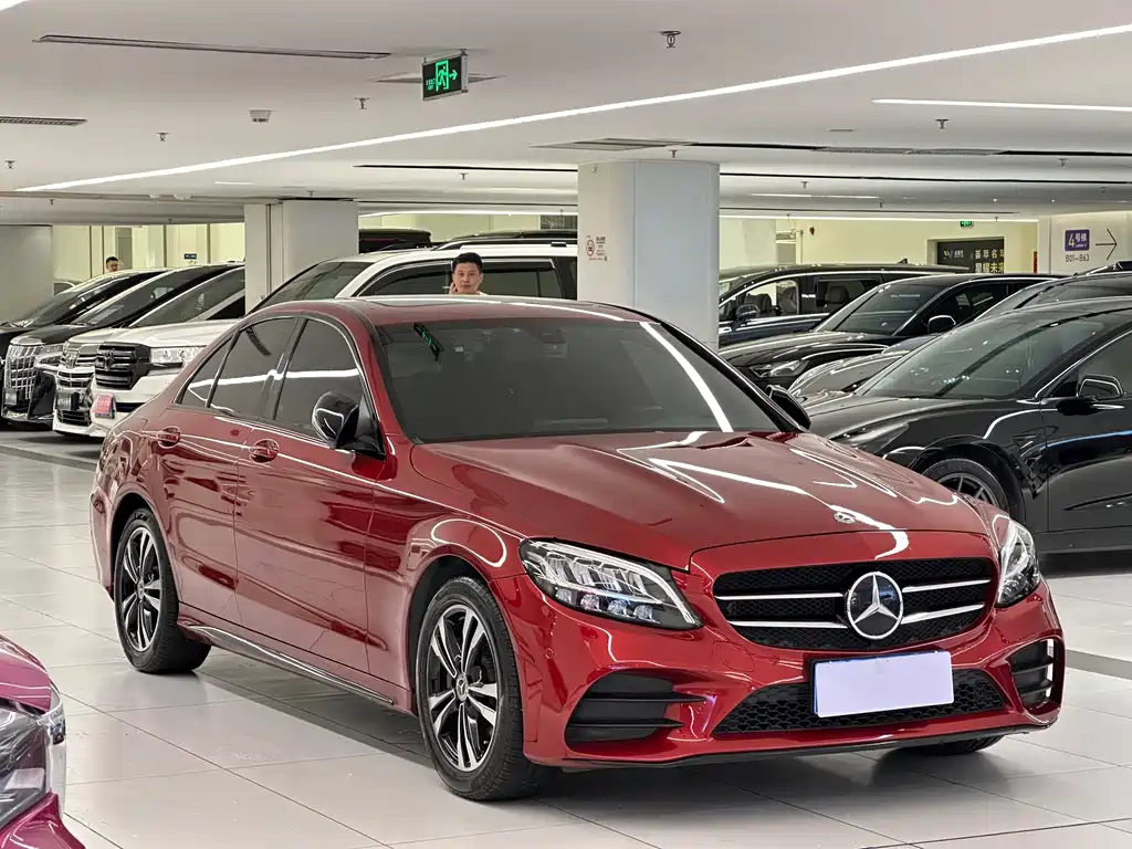 Mercedes-Benz C-Class — миниатюра 3