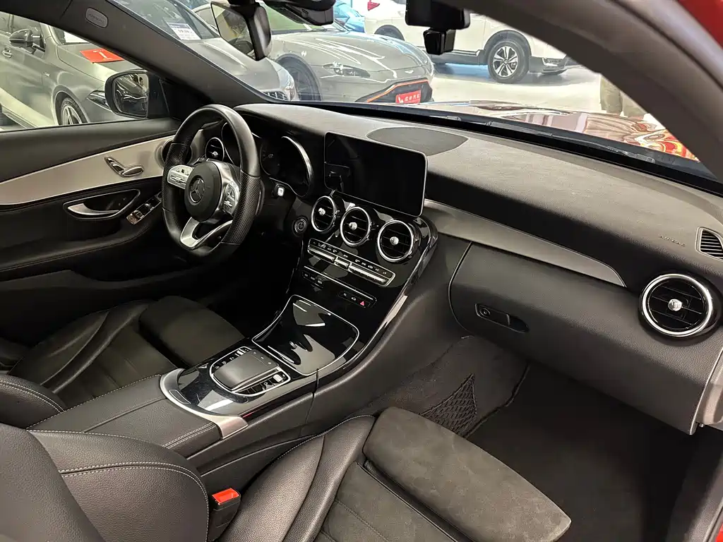Mercedes-Benz C-Class — миниатюра 15
