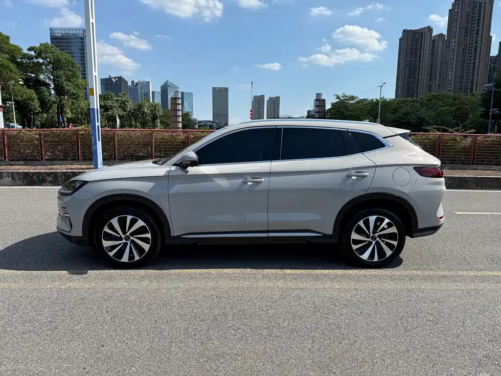 BYD PLUS New Energy — миниатюра 20