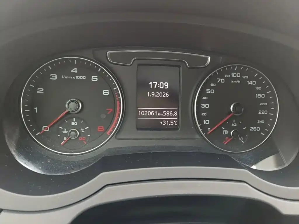 Audi Q3 — миниатюра 12