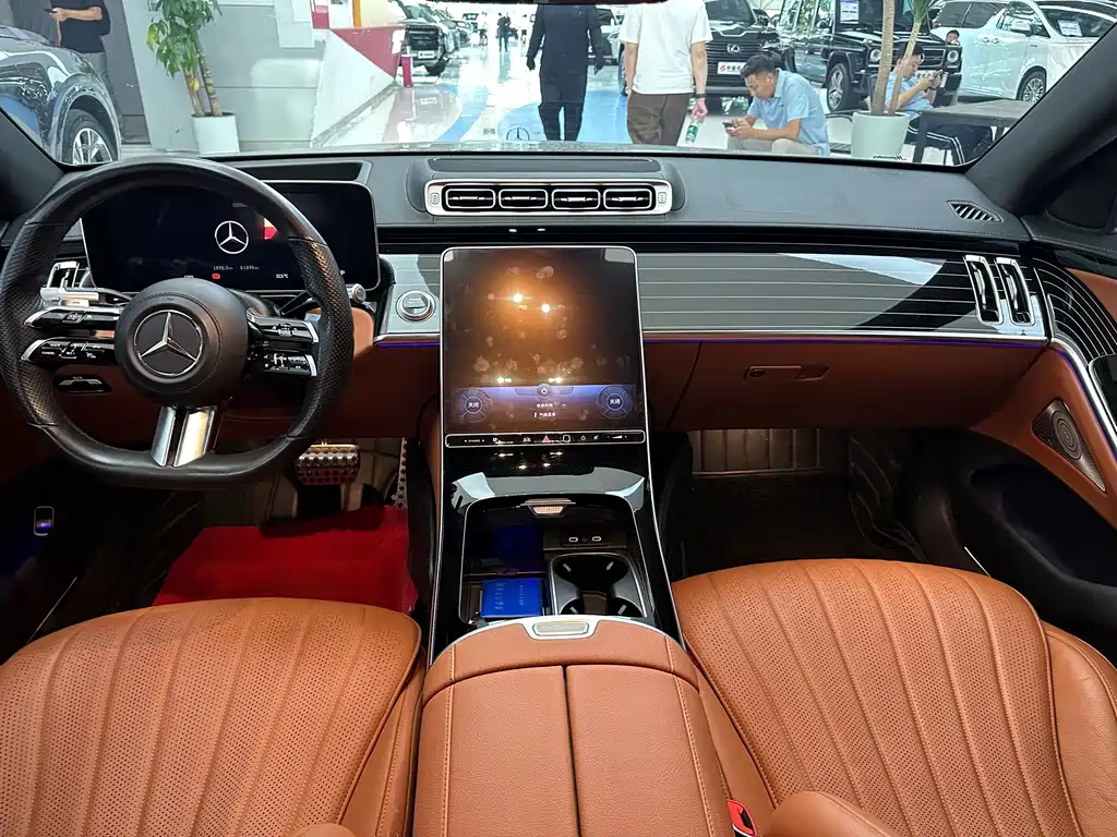 Mercedes-Benz S-Class — миниатюра 11