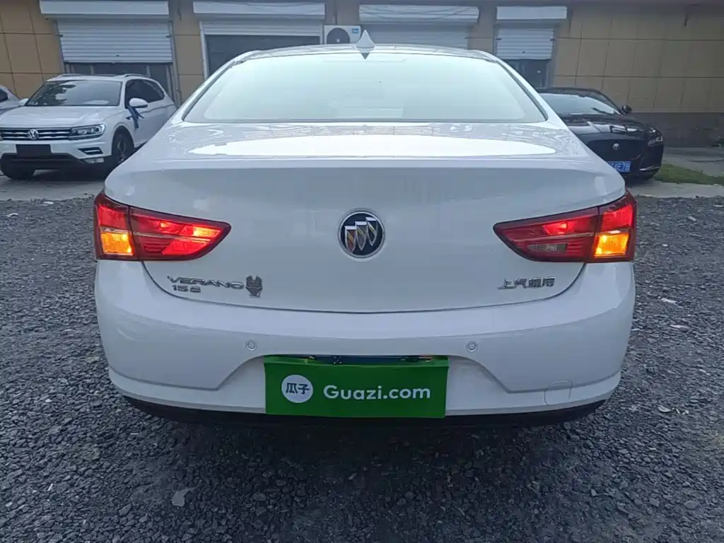 Buick Verano — миниатюра 6
