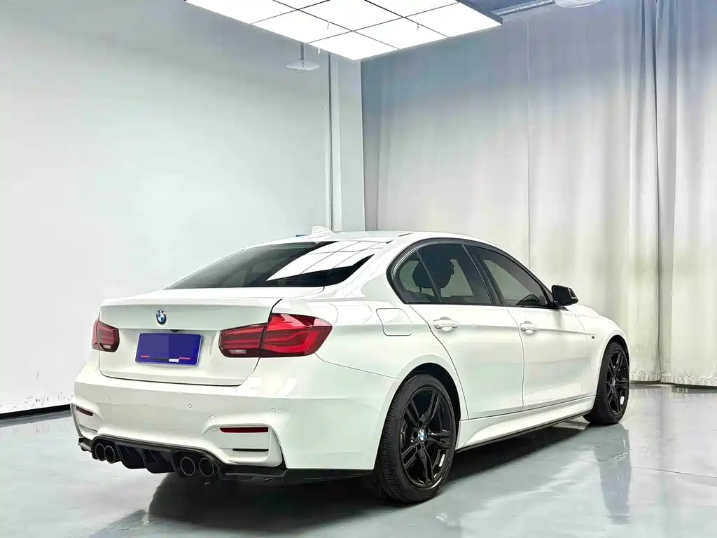 BMW 3 Series 3 2019 320i M Sport